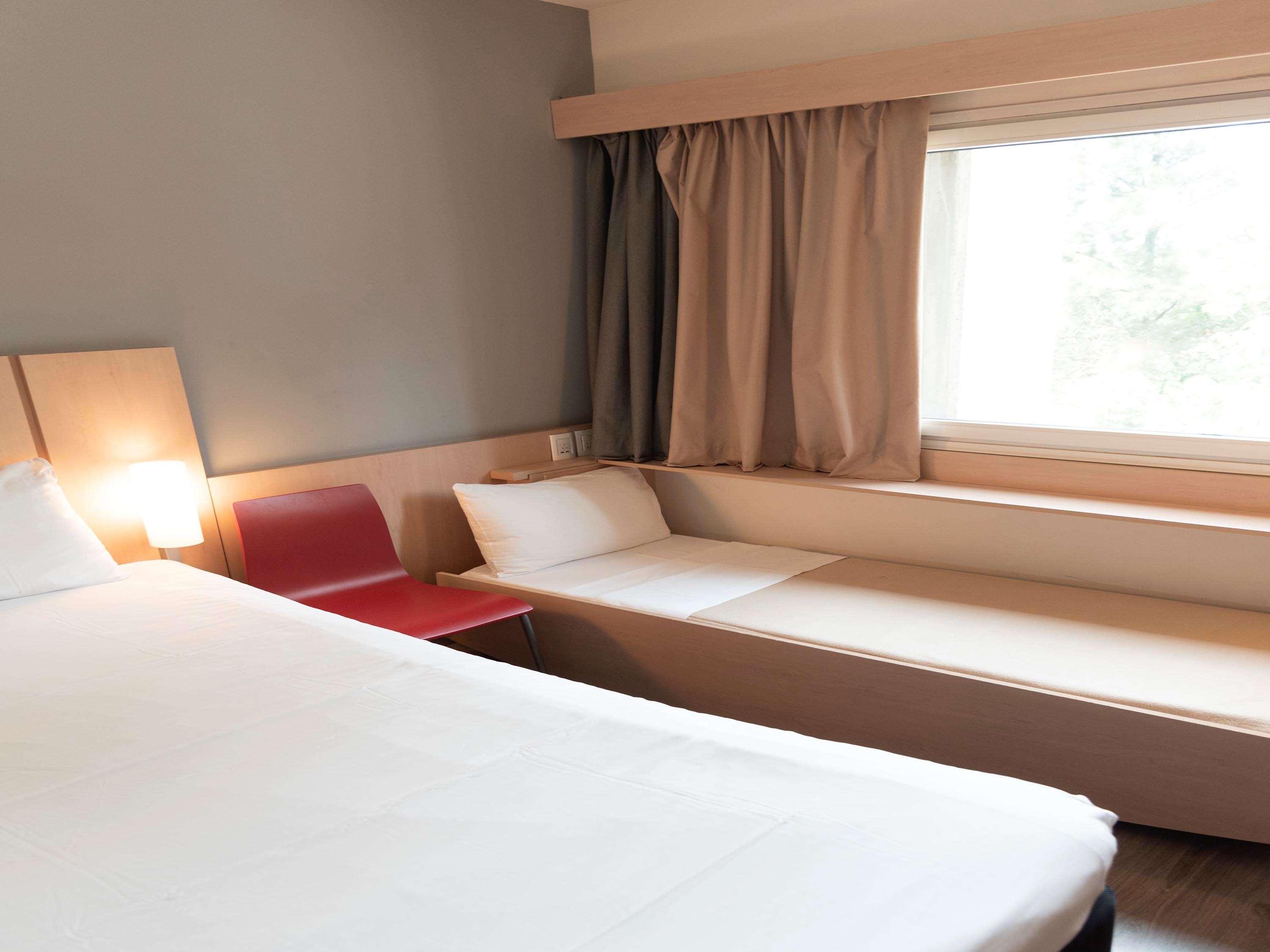 Hotel Ibis Pilar 3*